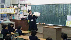 読み聞かせボランティア1月玉名町小学校