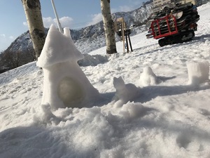 h 30修学旅行2日目雪だるま班