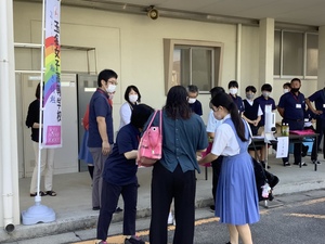 R4学校説明会受付